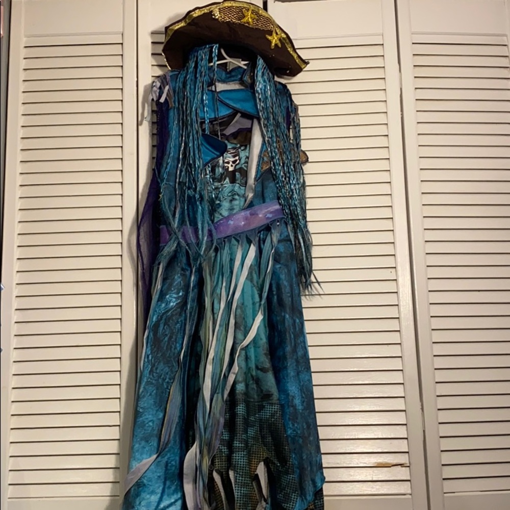 Disney’s Uma Dress Up Costume